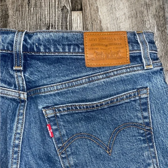 Levi’s Ripped Cuff Jeans - Picture 5 of 5